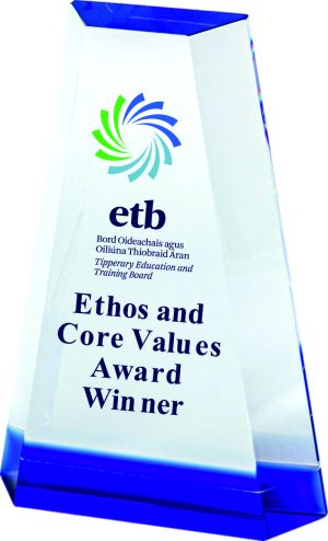 Crystal Award with Blue (Satin Box)